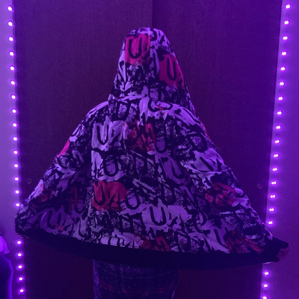 Graphic Print jacket - Picture 5 of 8